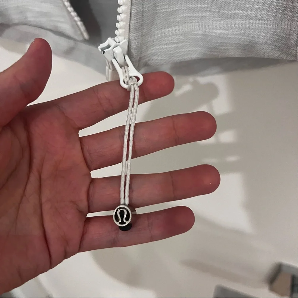 Lululemon Define Full Zip Jacket Heathered Grey - Picture 9 of 9